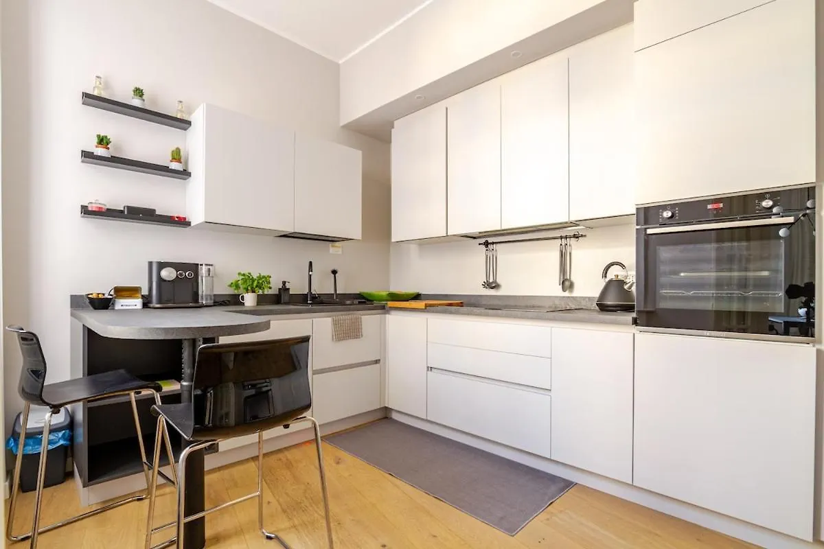 Montenero Apartment ميلان