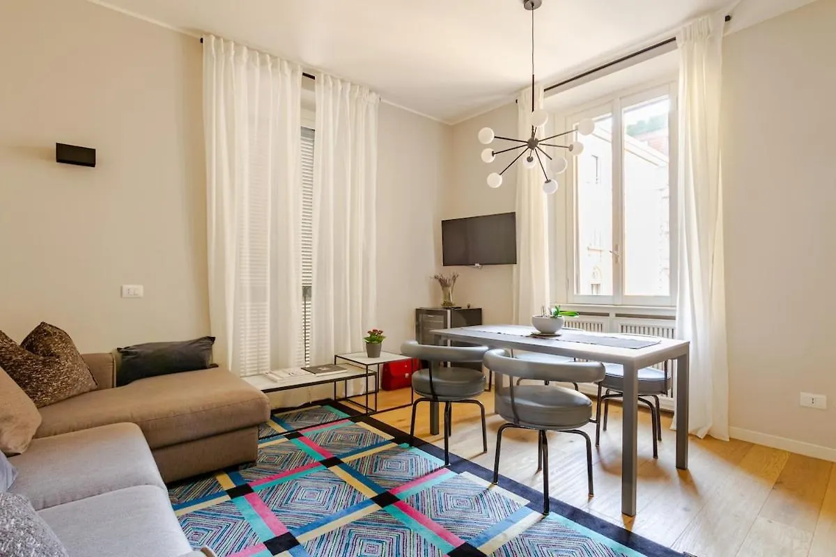 Montenero Apartment ميلان