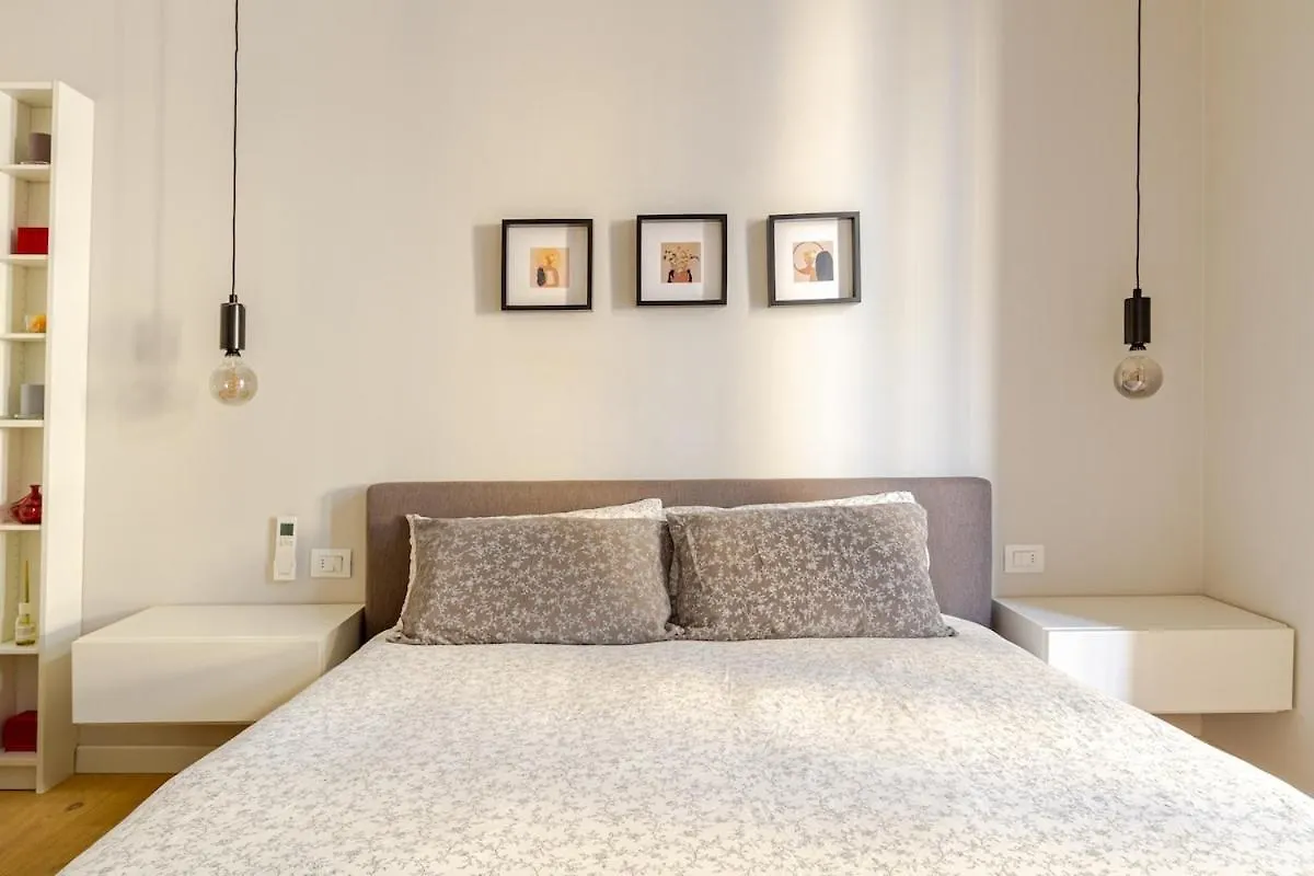 Montenero Apartment Milano